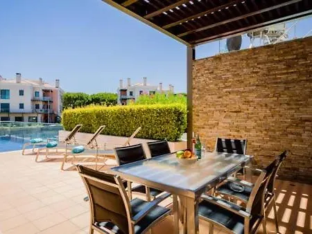 Villa Sleeps 6 Pool Air Con T607849 Vale do Lobo